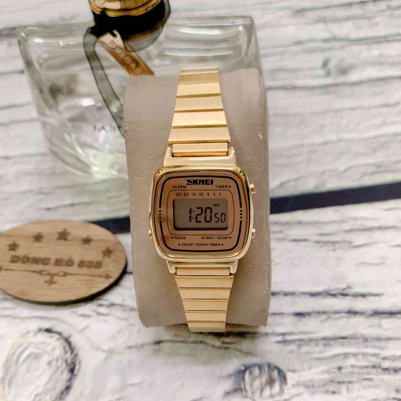Reloj SKMEI 1901 -Dorado Damas